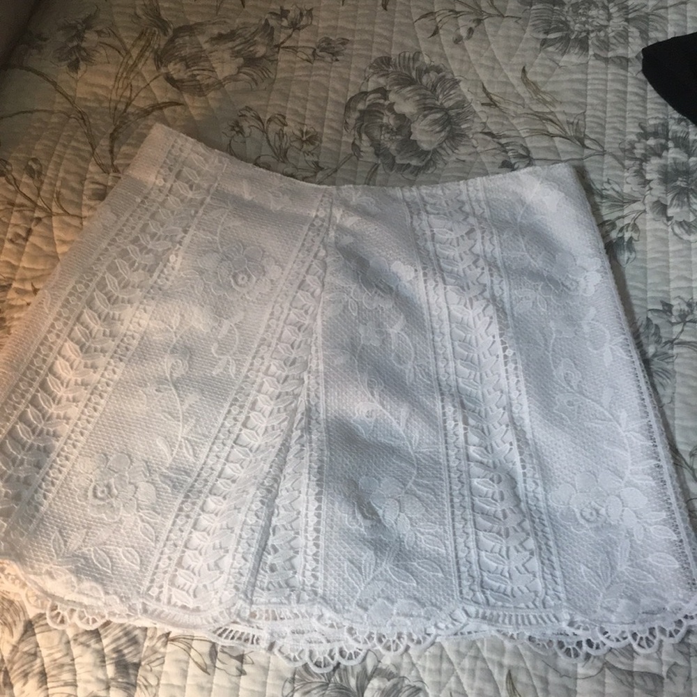 A&F White Lace Skirt
